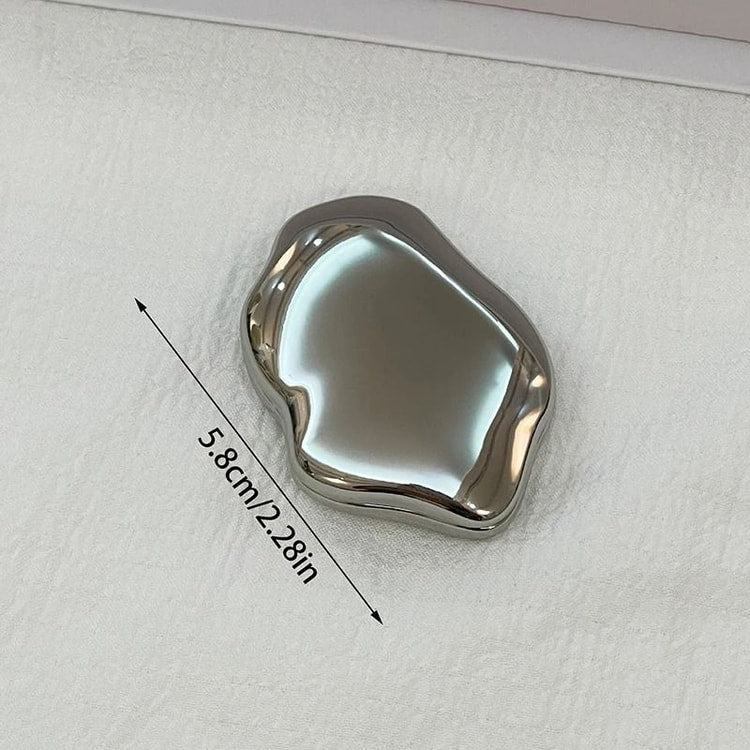 Petite Foldable Heart Beauty Compact